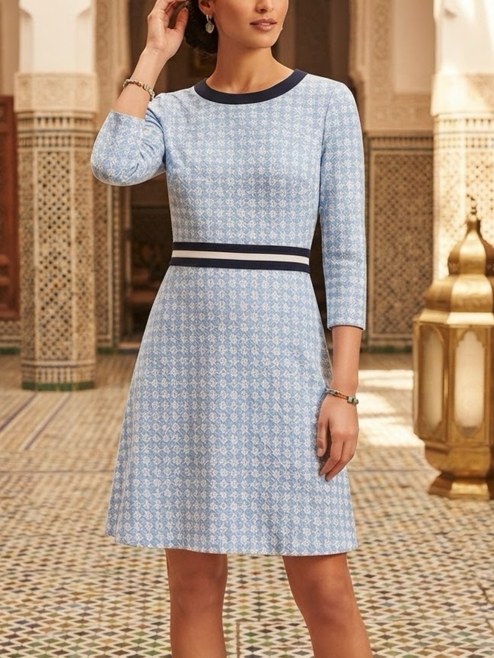 Draper James Light Blue Patterned A-Line Dress with Navy Trim size Large